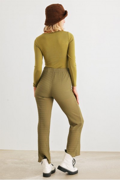 Green Cut-Out Tie Knit Long Sleeve Bodysuit /4-2-1